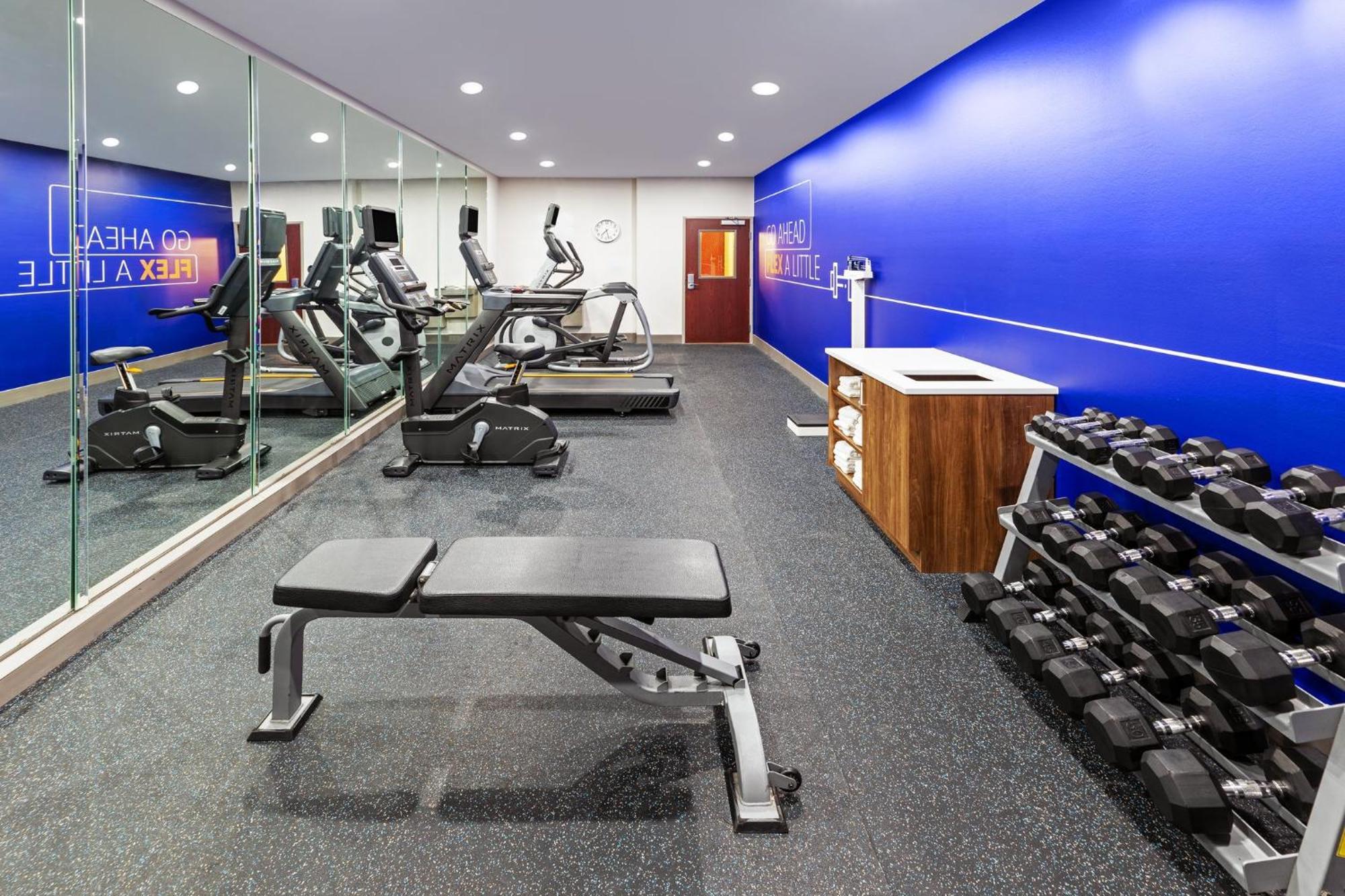 Holiday Inn Express Hotel & Suites Henderson - Traffic Star By Ihg Luaran gambar