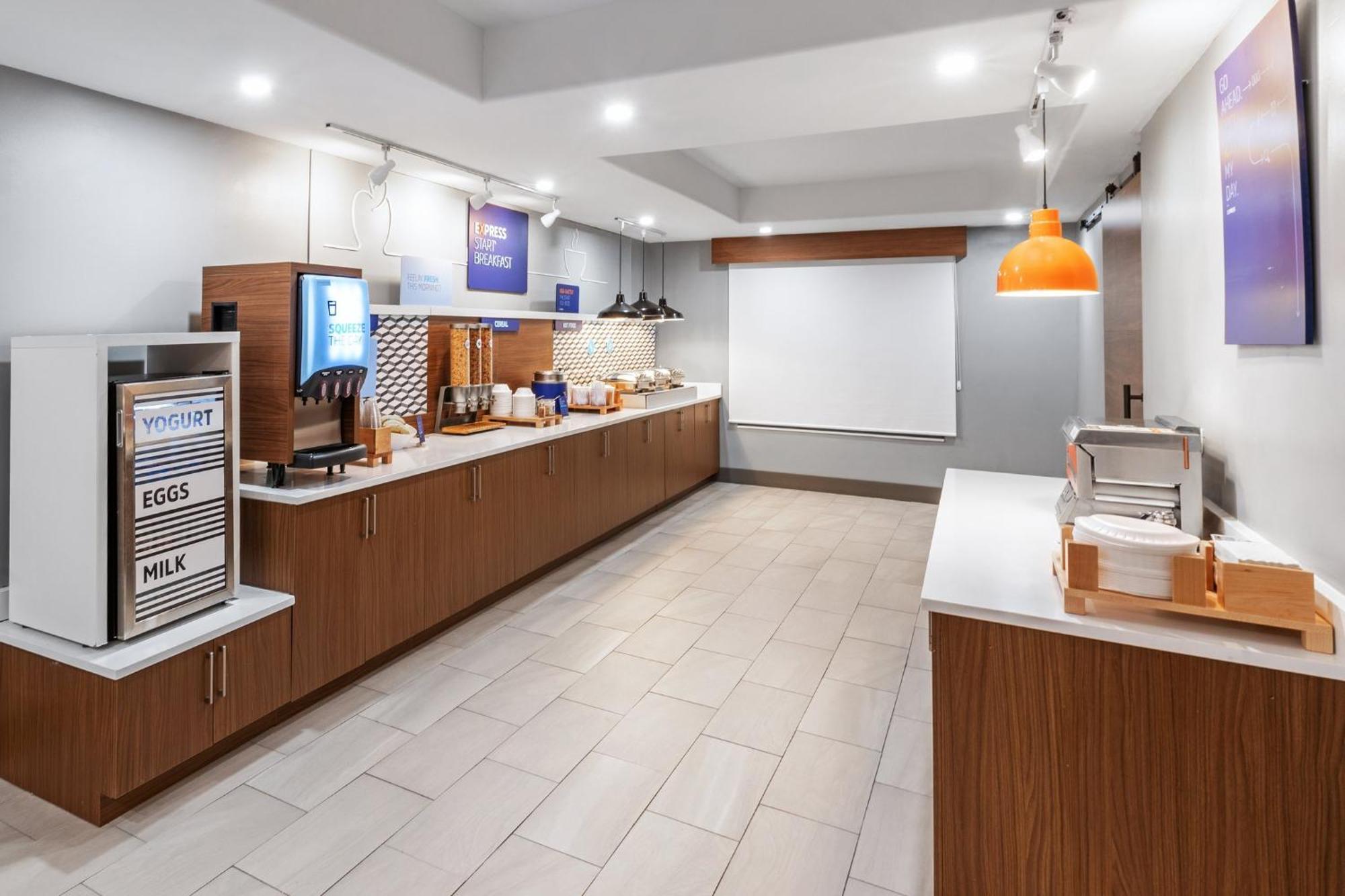 Holiday Inn Express Hotel & Suites Henderson - Traffic Star By Ihg Luaran gambar
