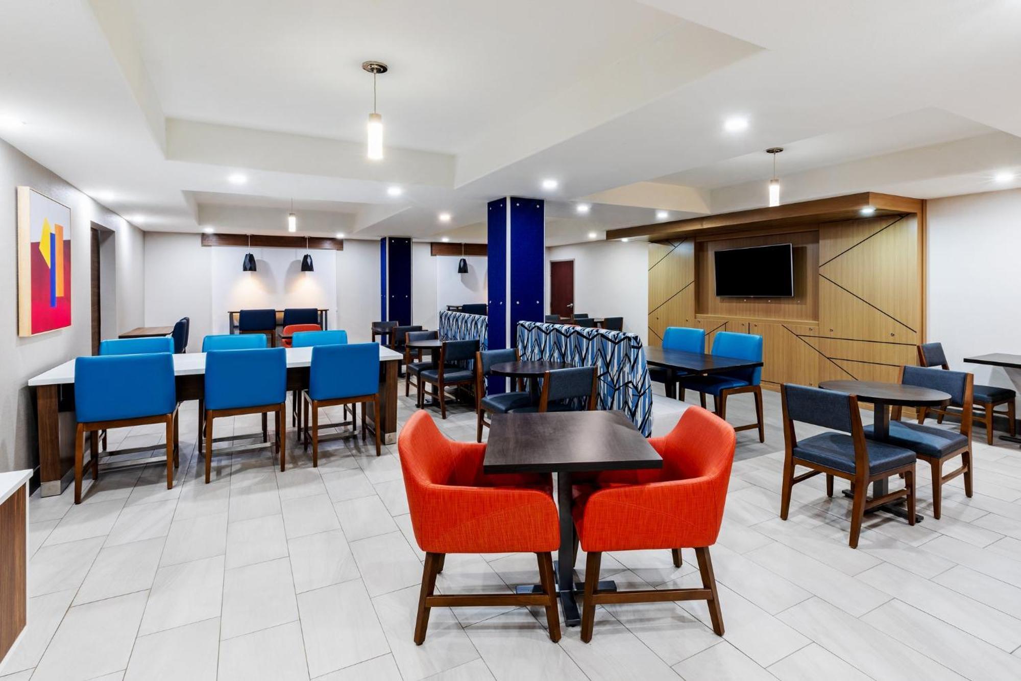 Holiday Inn Express Hotel & Suites Henderson - Traffic Star By Ihg Luaran gambar
